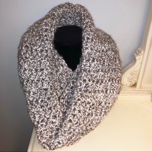 Chunky Metallic Grey Infinity Scarf